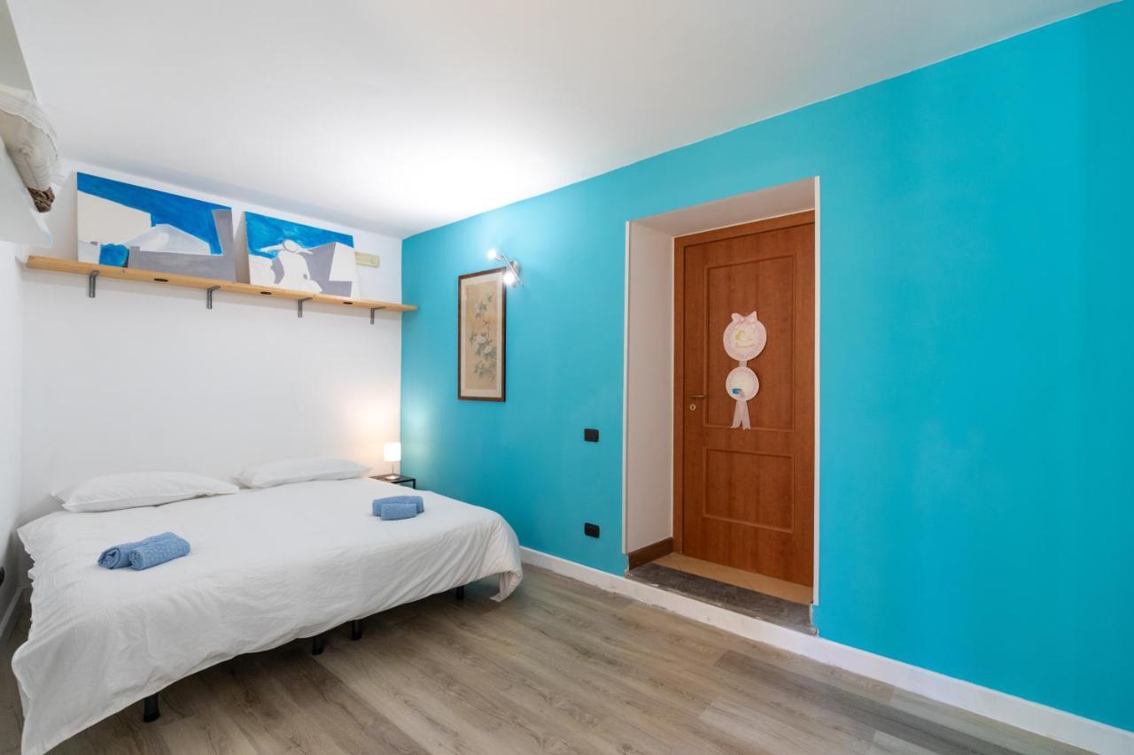 Colored House Until 7 People Above Sqplebiscito 那不勒斯 外观 照片